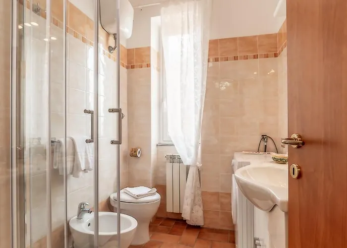 Greta Flat - Ospedale Gemelli - Wifi דירה